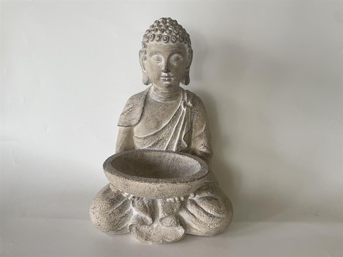 Eleganter sitzender buddha - eleganter,